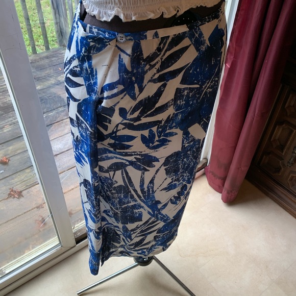 3/15🔥 Liz Claiborne wrap skirt - Picture 5 of 9